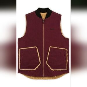 Hooke Reversible Sherpa Vest